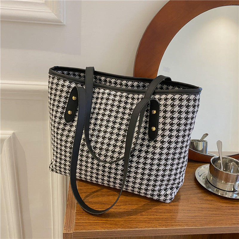 Large Capacity Checkered Canvas Tote Bag