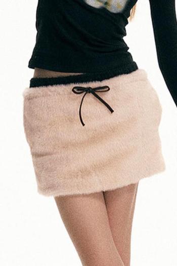 Sky high waist mini plush skirt